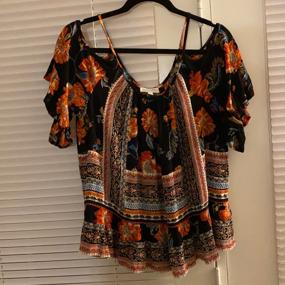 Fun flower top